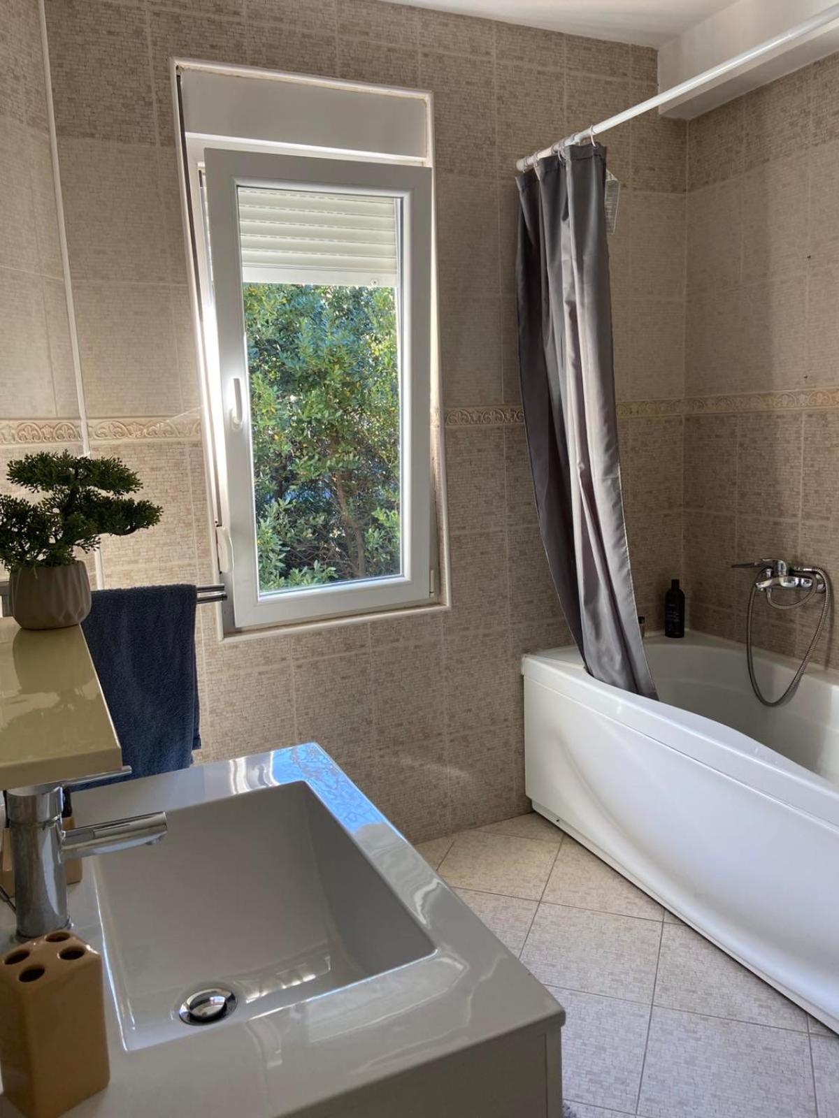 Apartment Ivanisevic 2 Kotor Ngoại thất bức ảnh